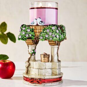 Snow White Pedestal - 3-Wick Candle Holder
